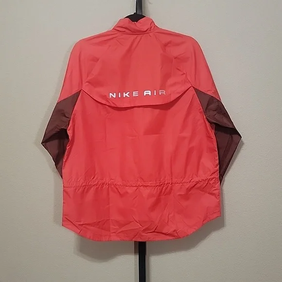 NWT Nike Jacket in Small - Picture 7 of 9